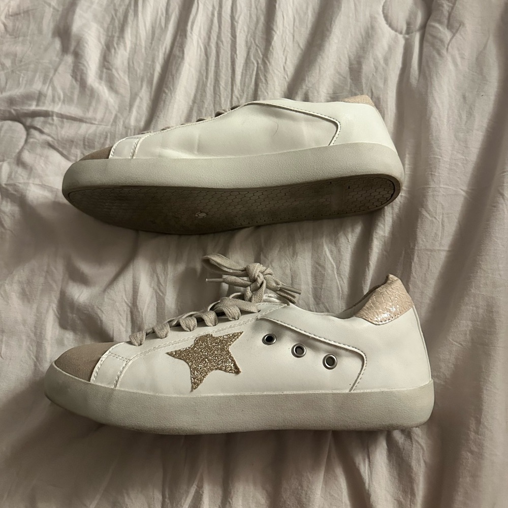 Star sneakers
